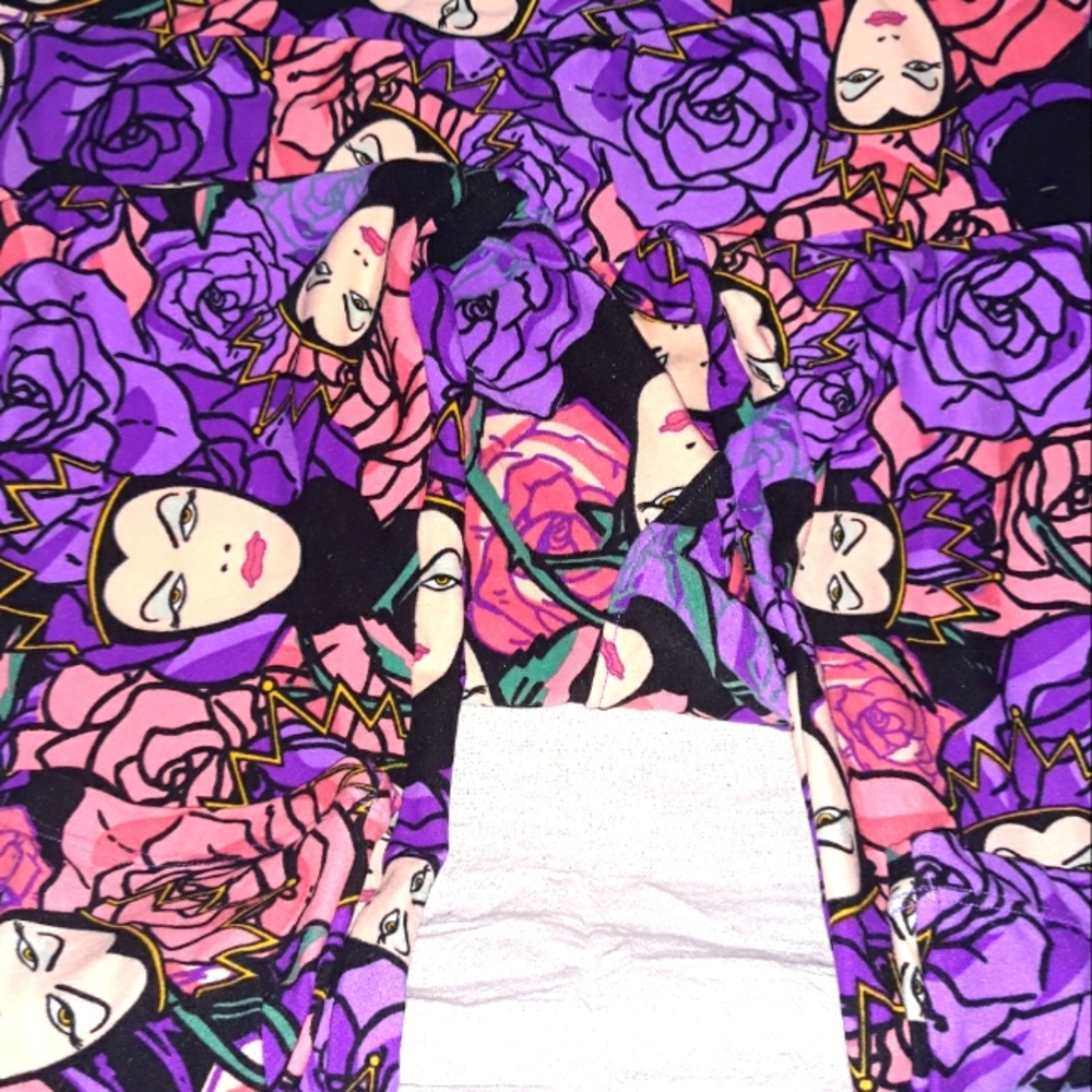 Lularoe Size TC Size 12 - 18 Leggings Sleeping Beauty Evil Queen